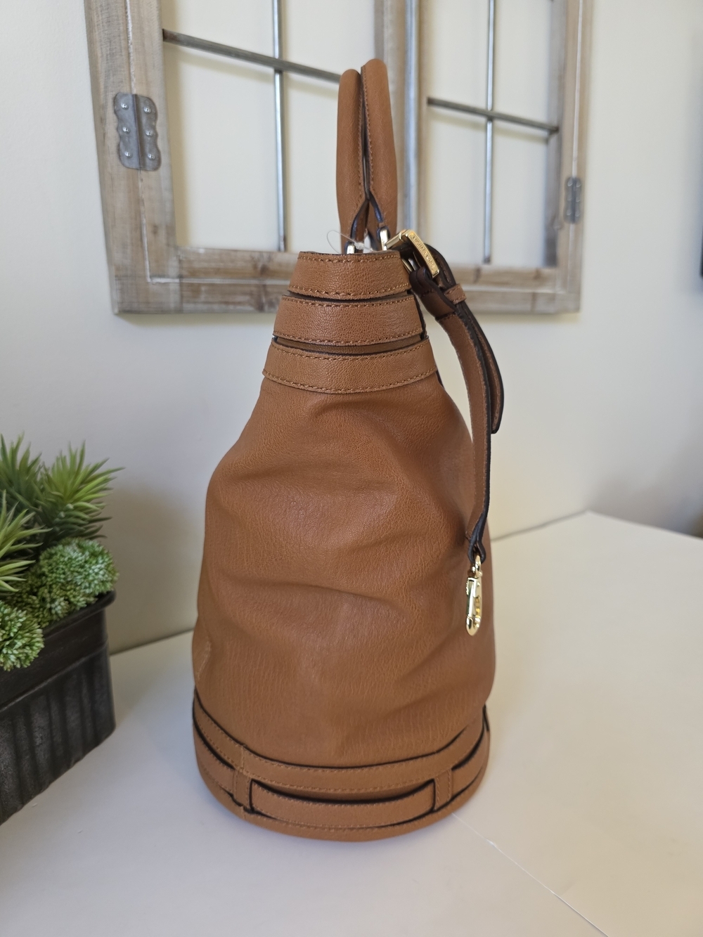 Michael Kors Kingsbury Large Leather Tote Bucket Bag Crossbody- New With Tags - Picture 3 of 16